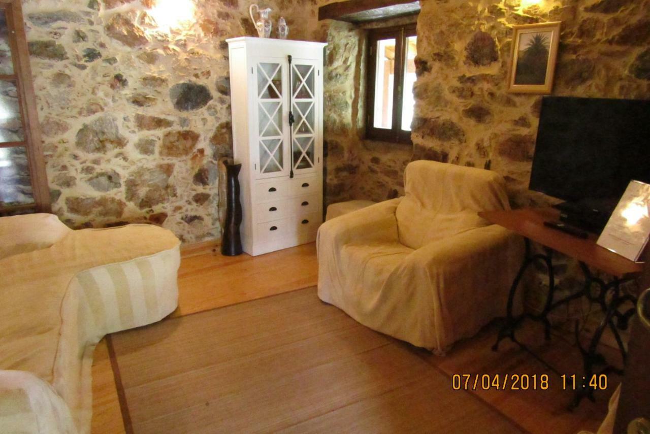 Villa Casa Velha à Figueiro Dos Vinhos Extérieur photo